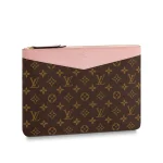 Daily Pouch M62942