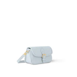 A3D1D832-997A-24AB-99EF-F920CA549812