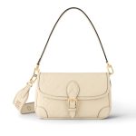 Diane M46388