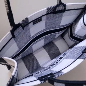 dbtchwn-5