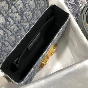 dm17obgr-8