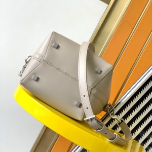 ysl37scabe-3